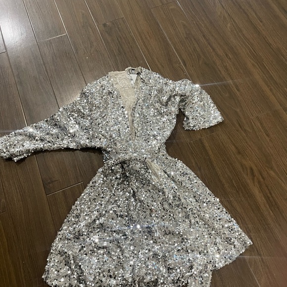Zara slive sequins romper - Picture 7 of 8